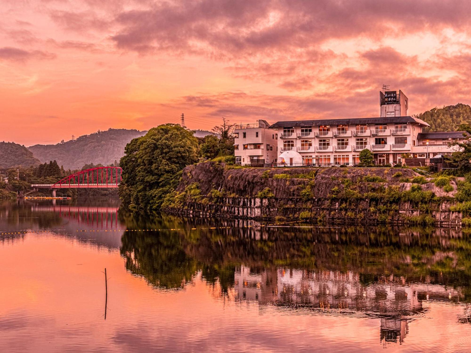 Kameyama Onsen Hotel Kimitsu Exteriör bild